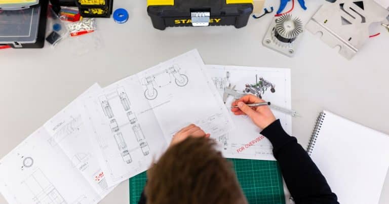CACES® R486 : formation nacelle et plateforme élévatrice (PEMP)